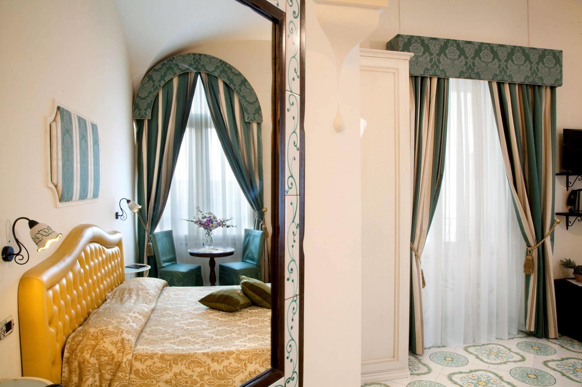 Albergo L'Antico Convitto Amalfi Luaran gambar