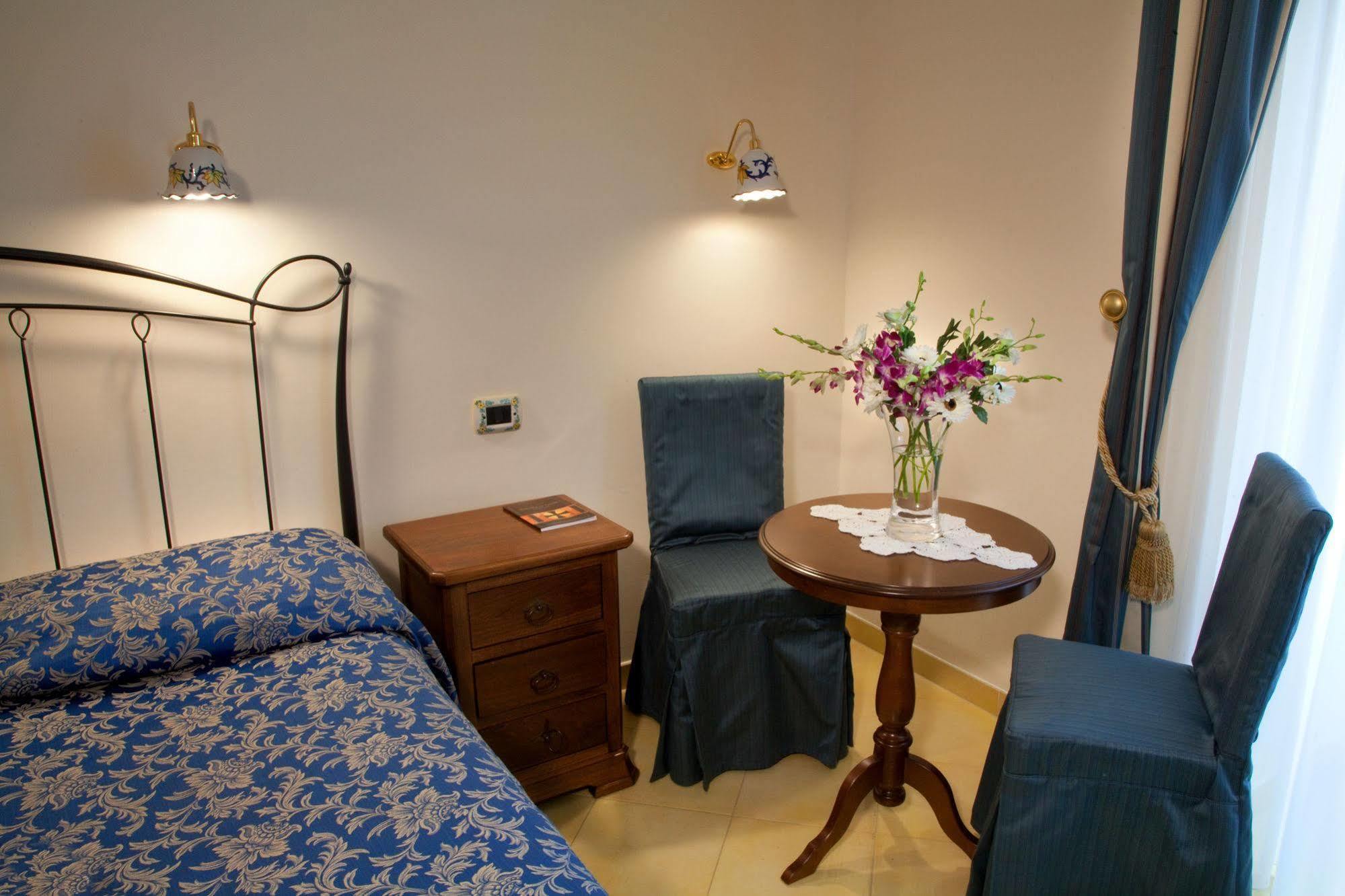 Albergo L'Antico Convitto Amalfi Luaran gambar